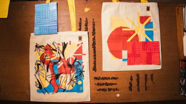 Ecobag Exclusiva 'Riscos e Risos' - Colab: Biomas + Paulo Paiva - Imagem 6